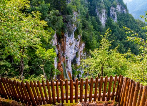 Skakavac Waterfall Hike – Discover Sarajevo’s Hidden Giant